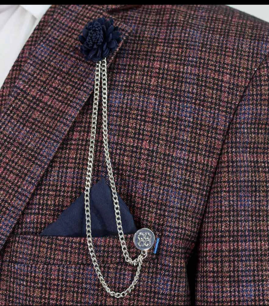 Cavani Flower Chain Lapel Pins
