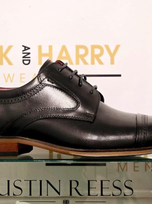 Justin Reess Everett Black Shoe
