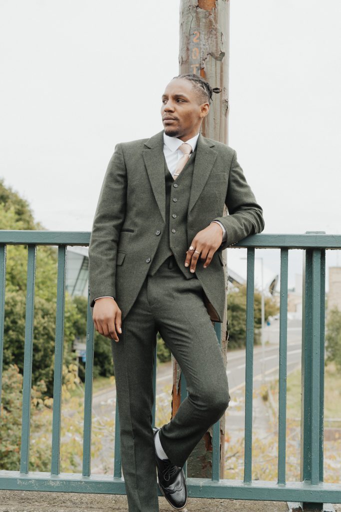 CHARLES GREY MENSWEAR ATTENBOROUGH