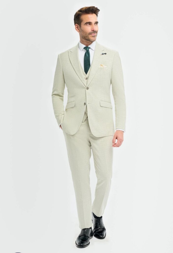 House of Cavani Tropez Sage Blazer